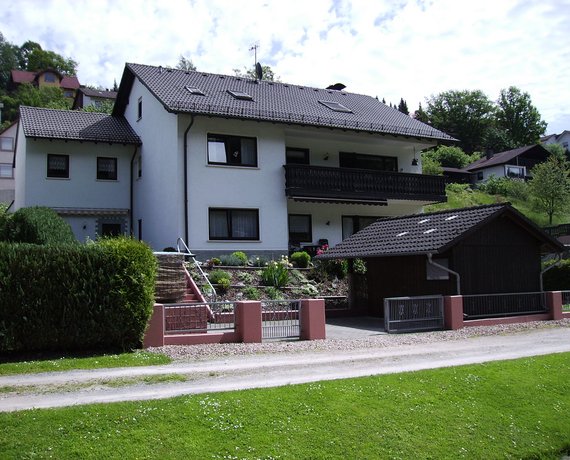    Mespelbrunn